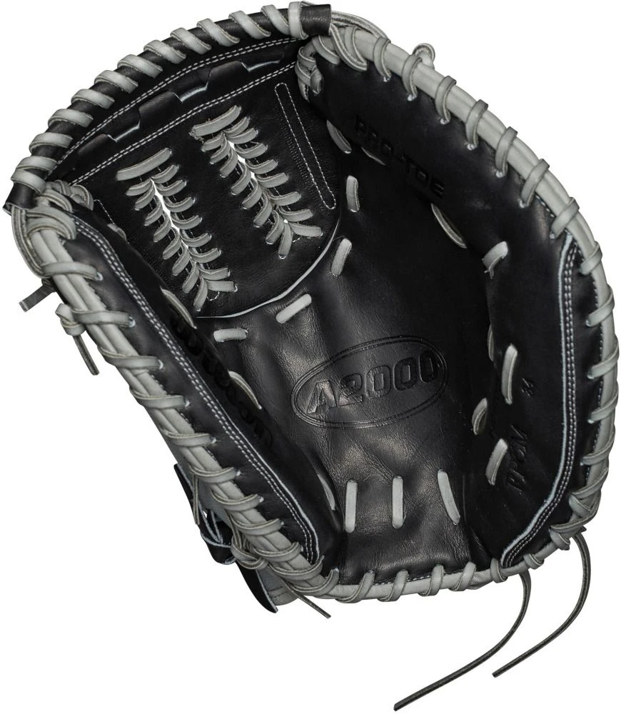 34 Inch Wilson A2000 SuperSkin Women's Fastpitch Softball Catcher Mitt WBW10021834 4 34 Inch Wilson A2000 SuperSkin Women's Fastpitch Softball Catcher Mitt WBW10021834 - Image 2
